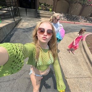 Meet your Posher, Olivia